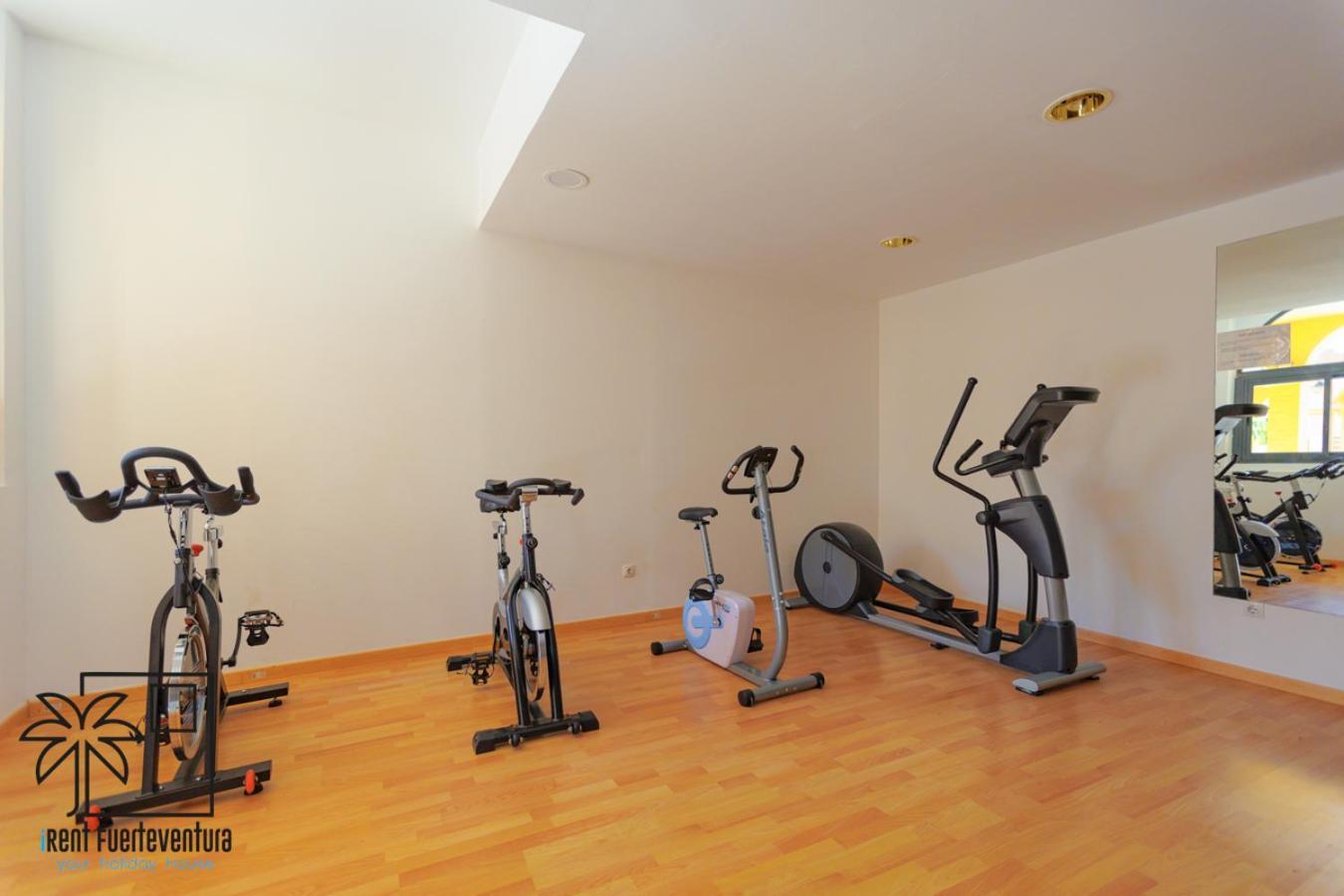 Apartamento Hola Bent Pool And Terrace Irent Fuerteventura Corralejo Exterior foto