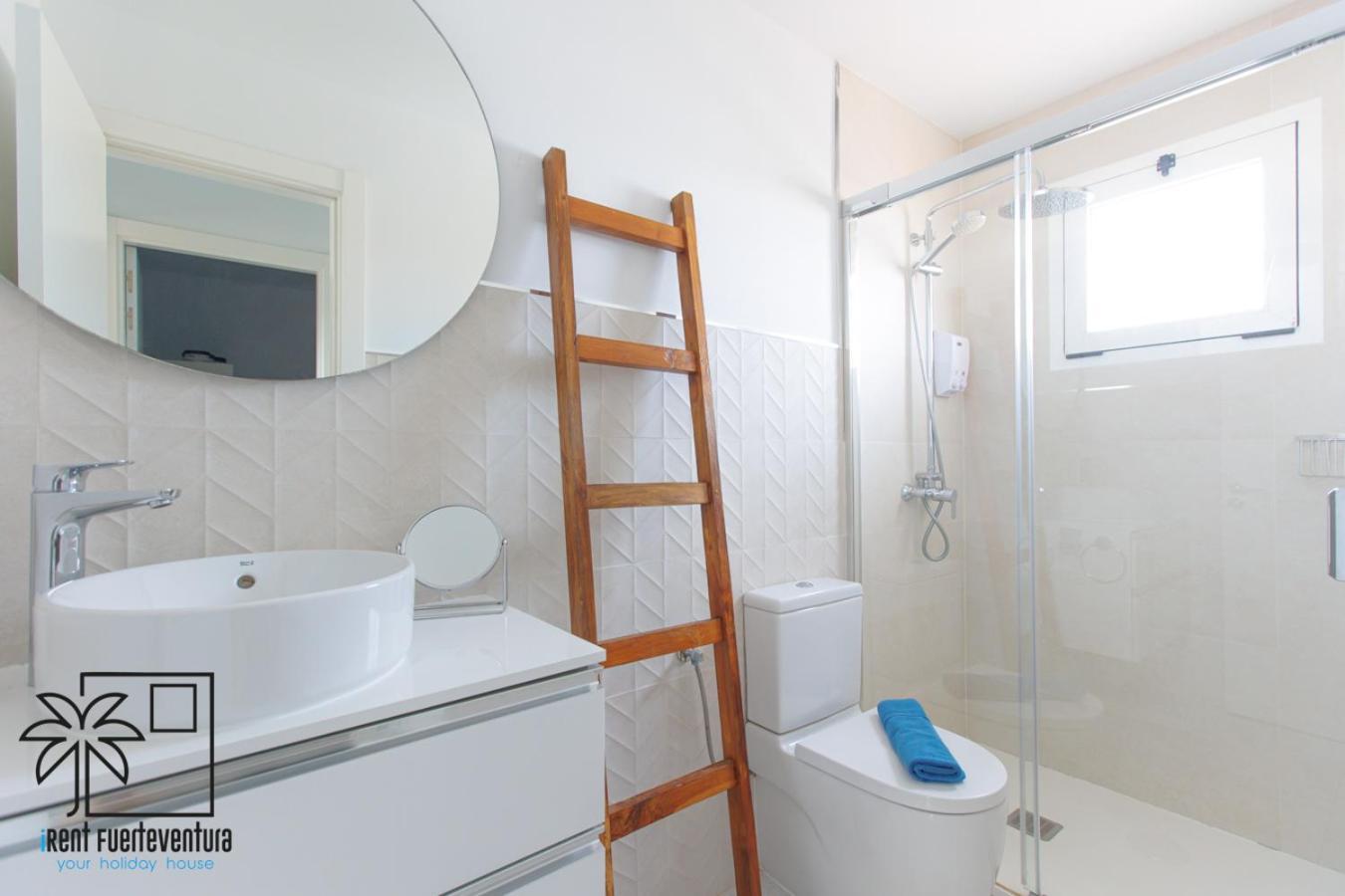 Apartamento Hola Bent Pool And Terrace Irent Fuerteventura Corralejo Exterior foto