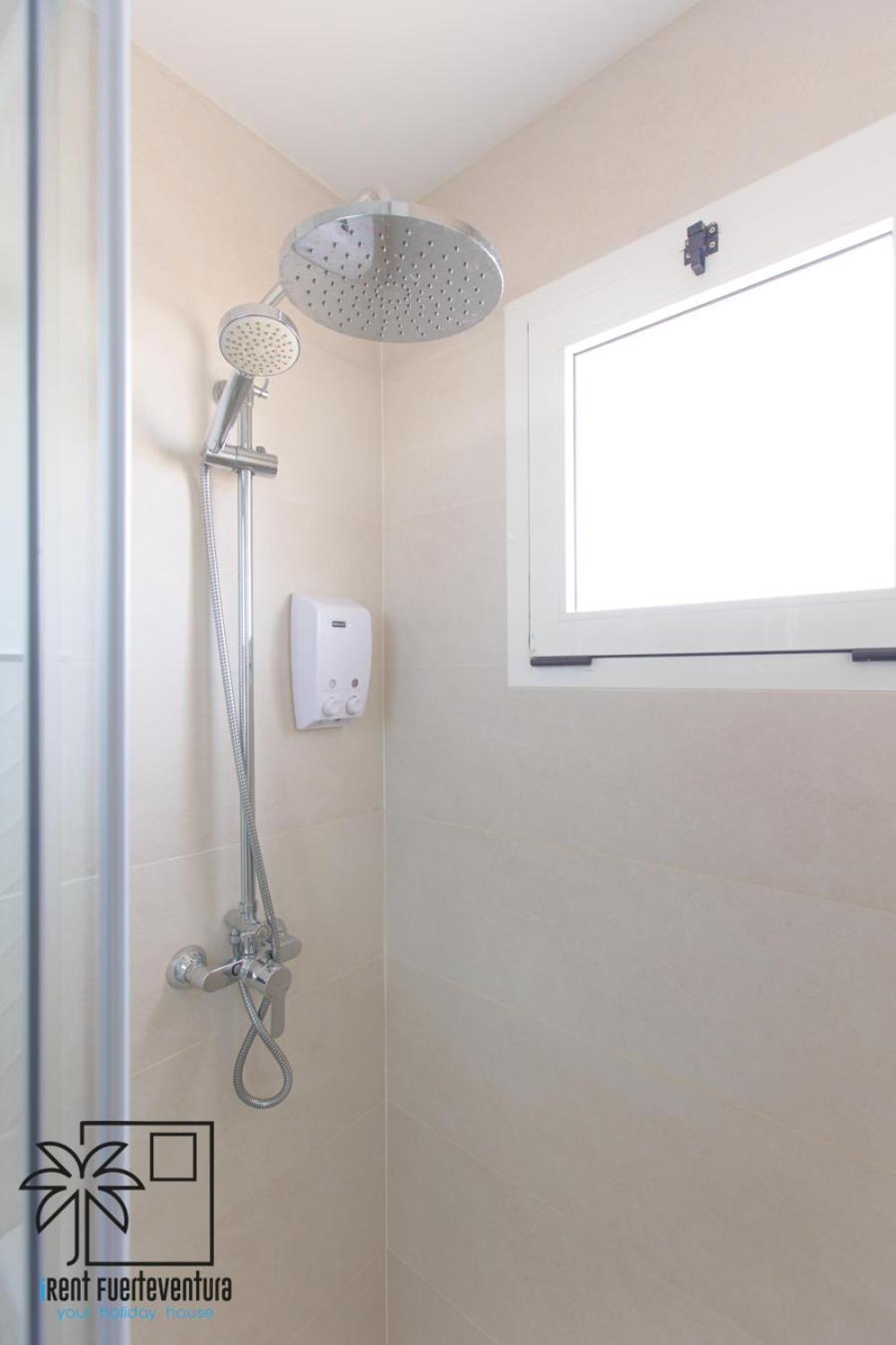 Apartamento Hola Bent Pool And Terrace Irent Fuerteventura Corralejo Exterior foto